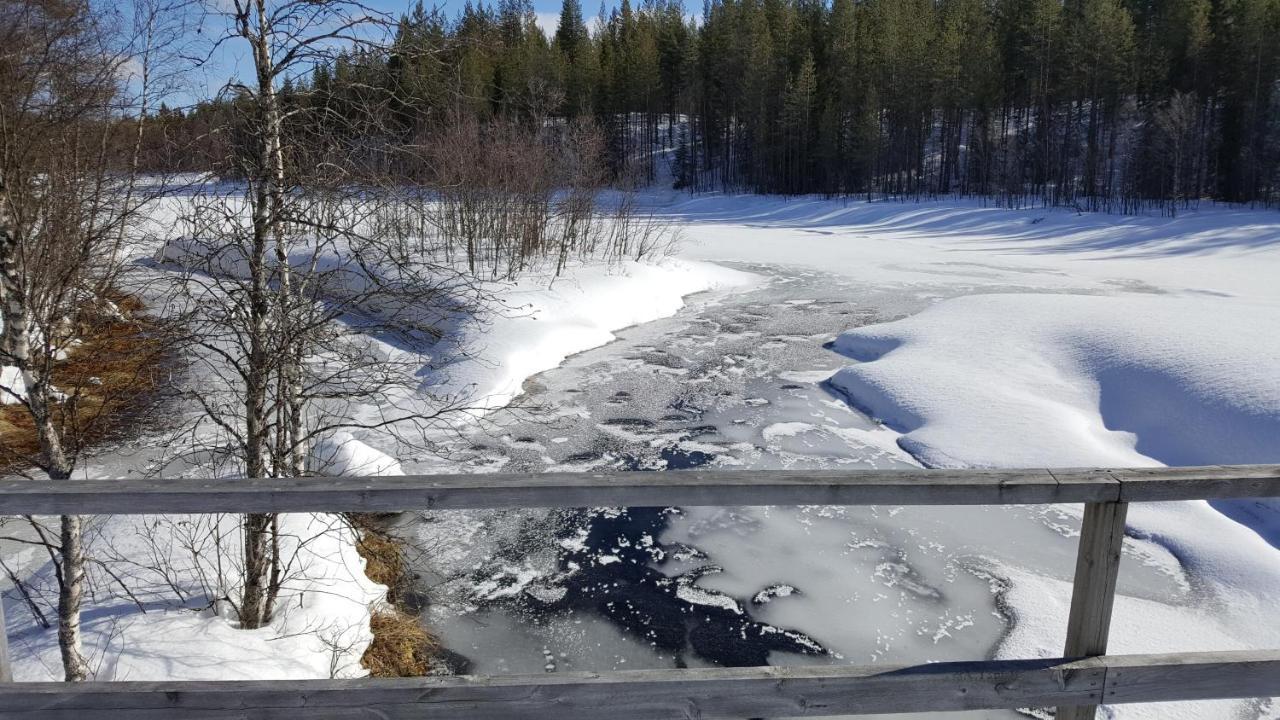 Syoete Huuhkamajat Cottage Bagian luar foto