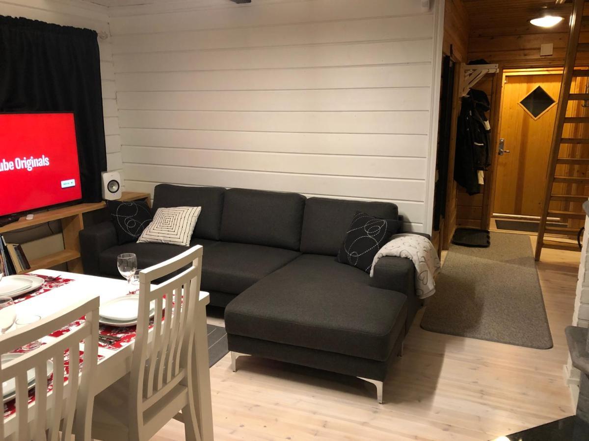 Syoete Huuhkamajat Cottage Bagian luar foto